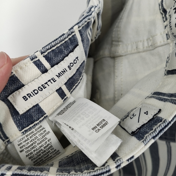 Lucky Brand | "Bridgette Mini Boot" jeans - Picture 8 of 9